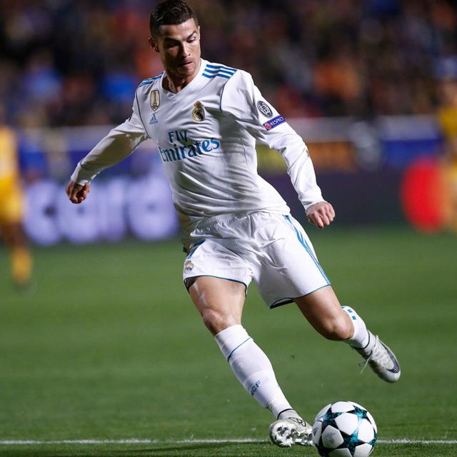 米体：托蒂被前妻指控留小女儿独自在家，检方认为指控不成立